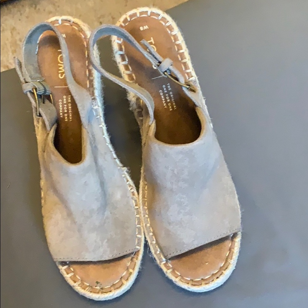 Toms wedges